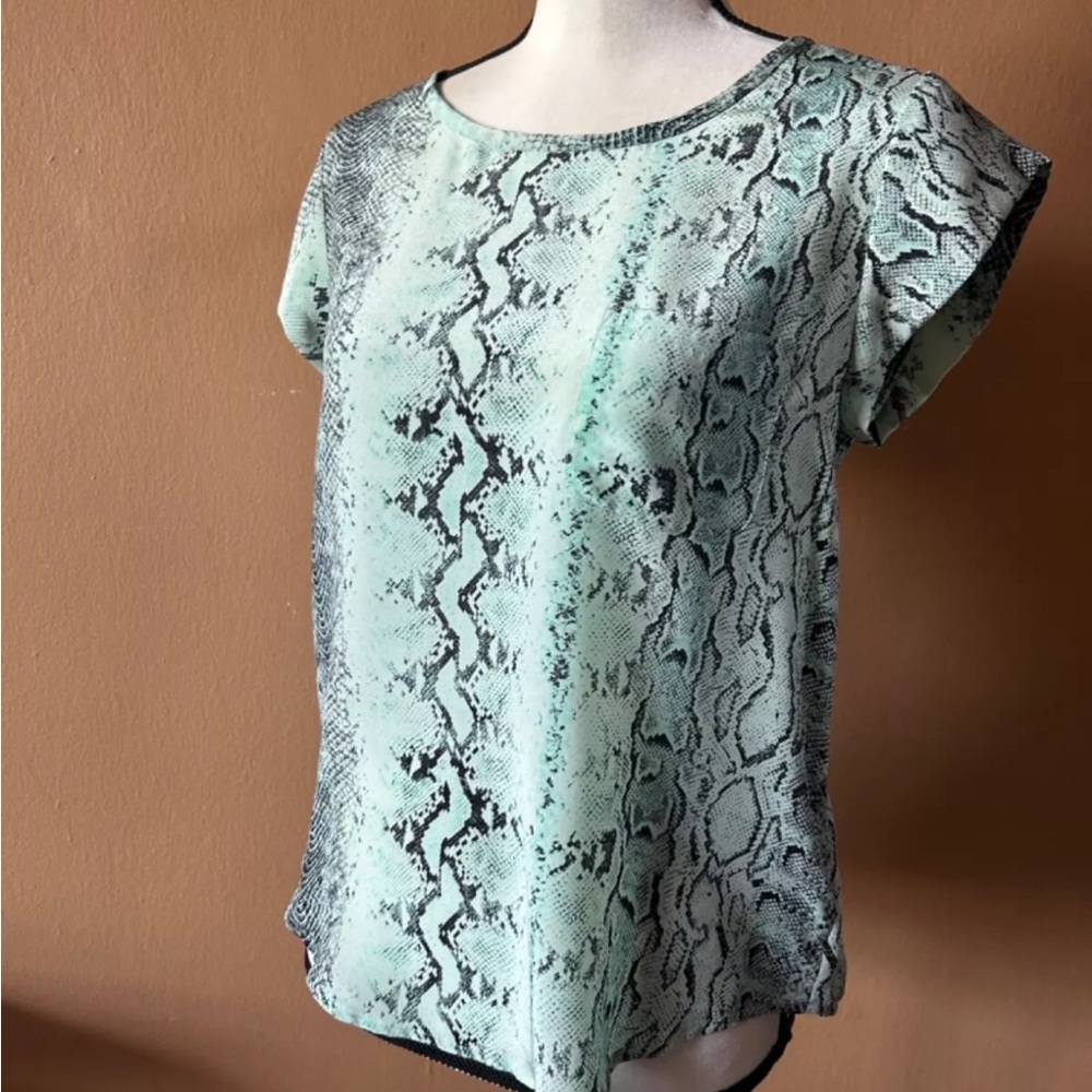 Joie aqua python top - Picture 3 of 8